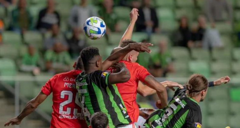 América-MG vence Internacional pela Copa do Brasil.