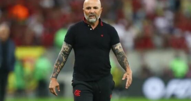 Flamengo demite o técnico Jorge Sampaoli.