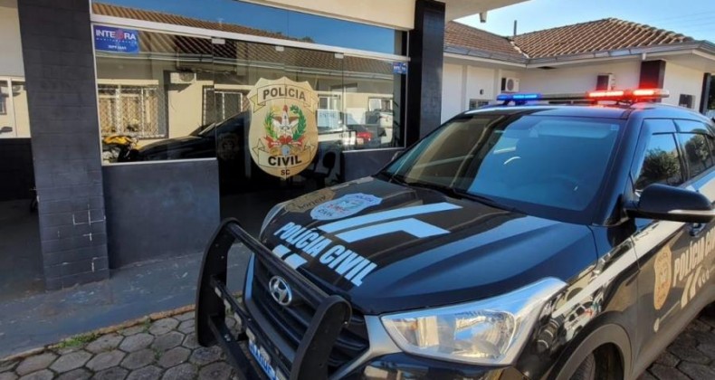 Polícia Civil prende estuprador condenado em Pinhalzinho.