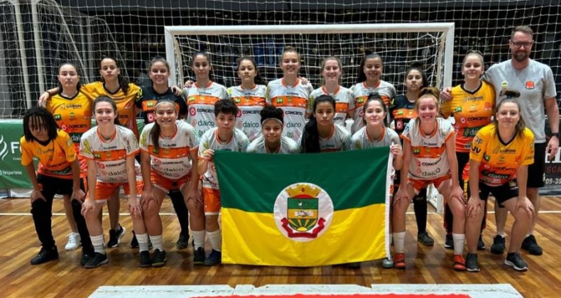 Nova Erechim é campeão da Olesc no Futsal Feminino