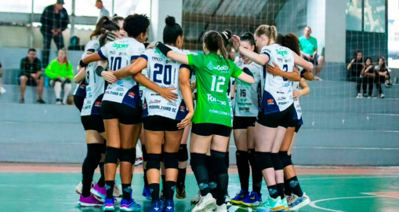 Pinhalense Voleibol é campeã da Superliga C